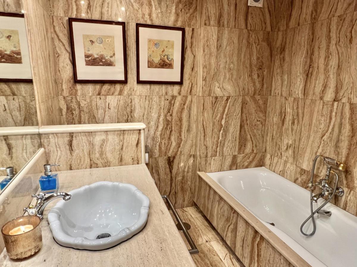 Apartamento Junto Playa Sardinero Con Parking Santander Bagian luar foto